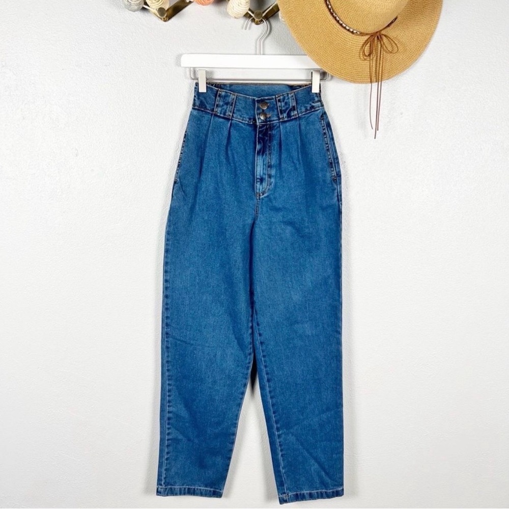 Lucy & Yak High-Waisted Relaxed Blue Denim Jeans